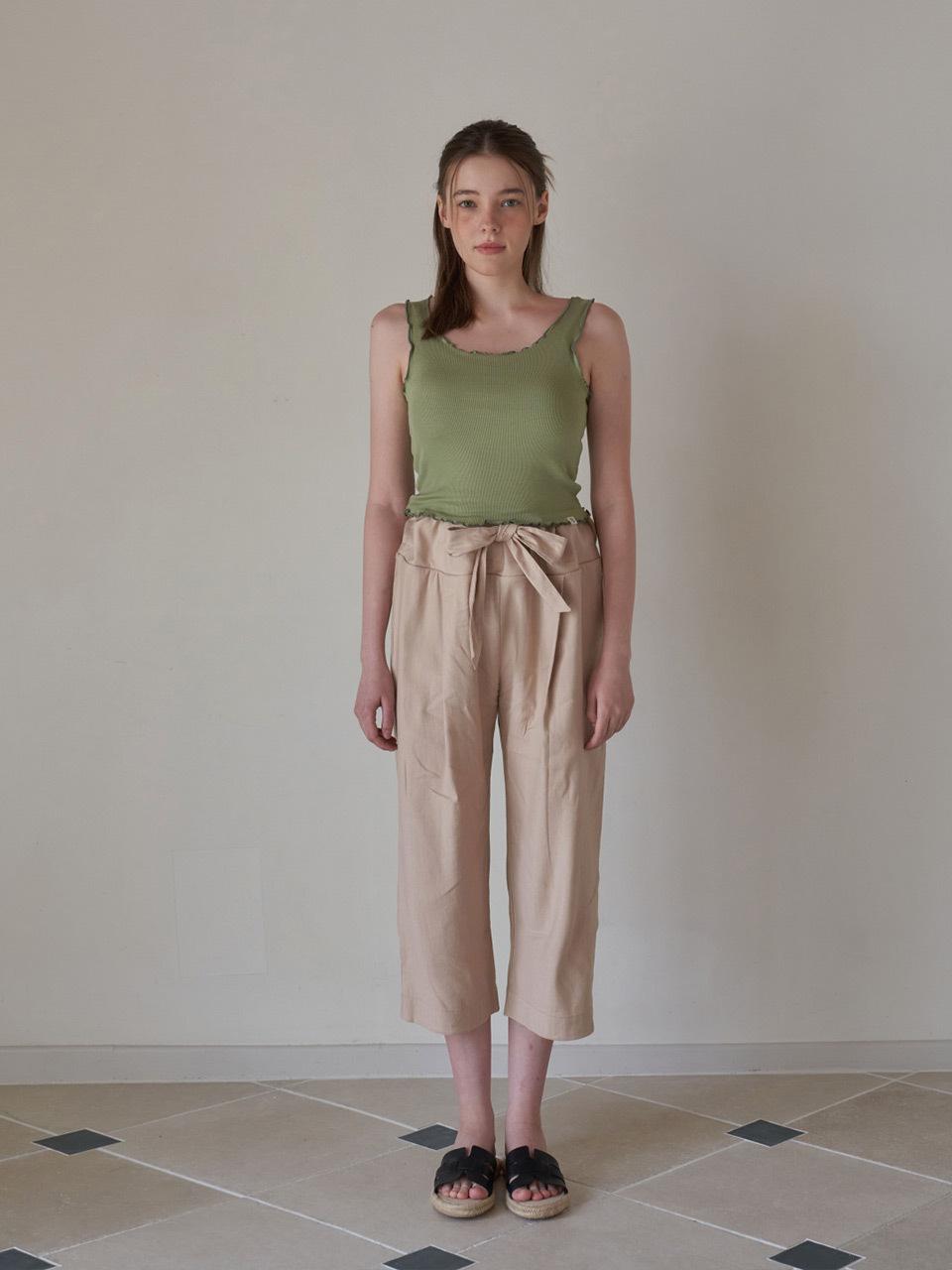 HAPPY YOGIS Ribbon Capri Yoga Pants [Warm Beige]