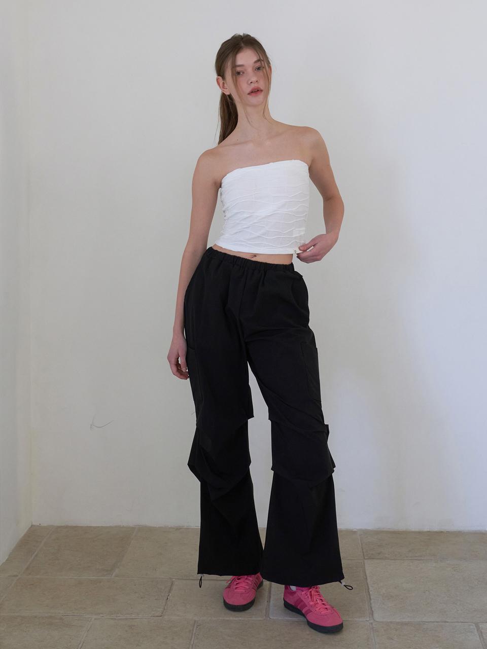 HAPPY YOGIS Stella Cargo Pants [Black]