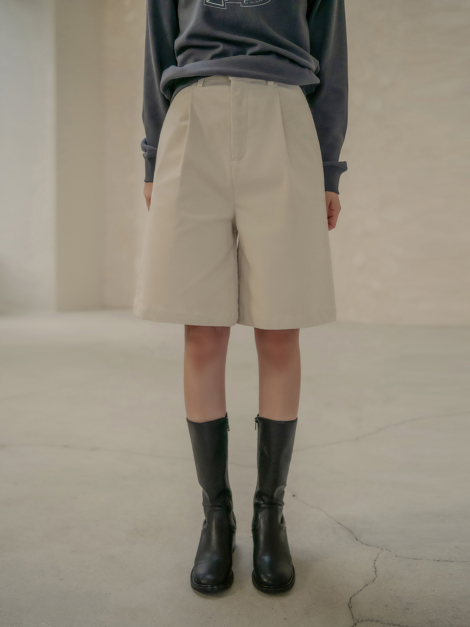 hardcore happiness Corduroy Button Bermuda Pants