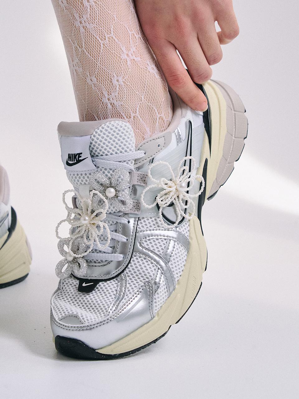 HAS White Flower Pearl Shoes Charms