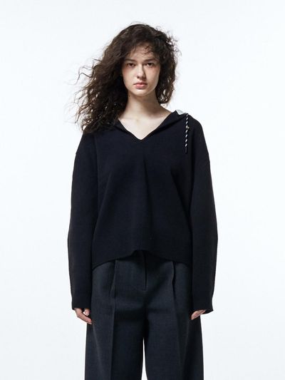 HAUS 072C HOODIE POINT OVERFIT KNIT BLACK