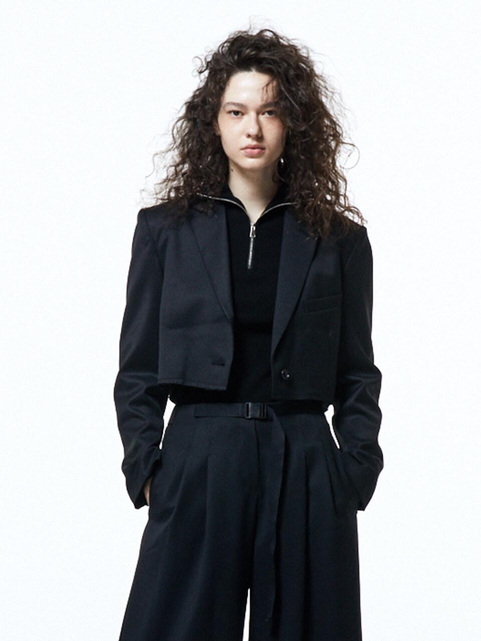 HAUS 072C SET-UP SHORT JACKET BLACK