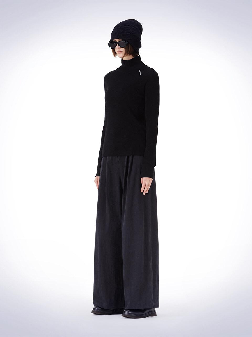 HAUS 072C WOOL LAYERED STITCH KNIT BLACK