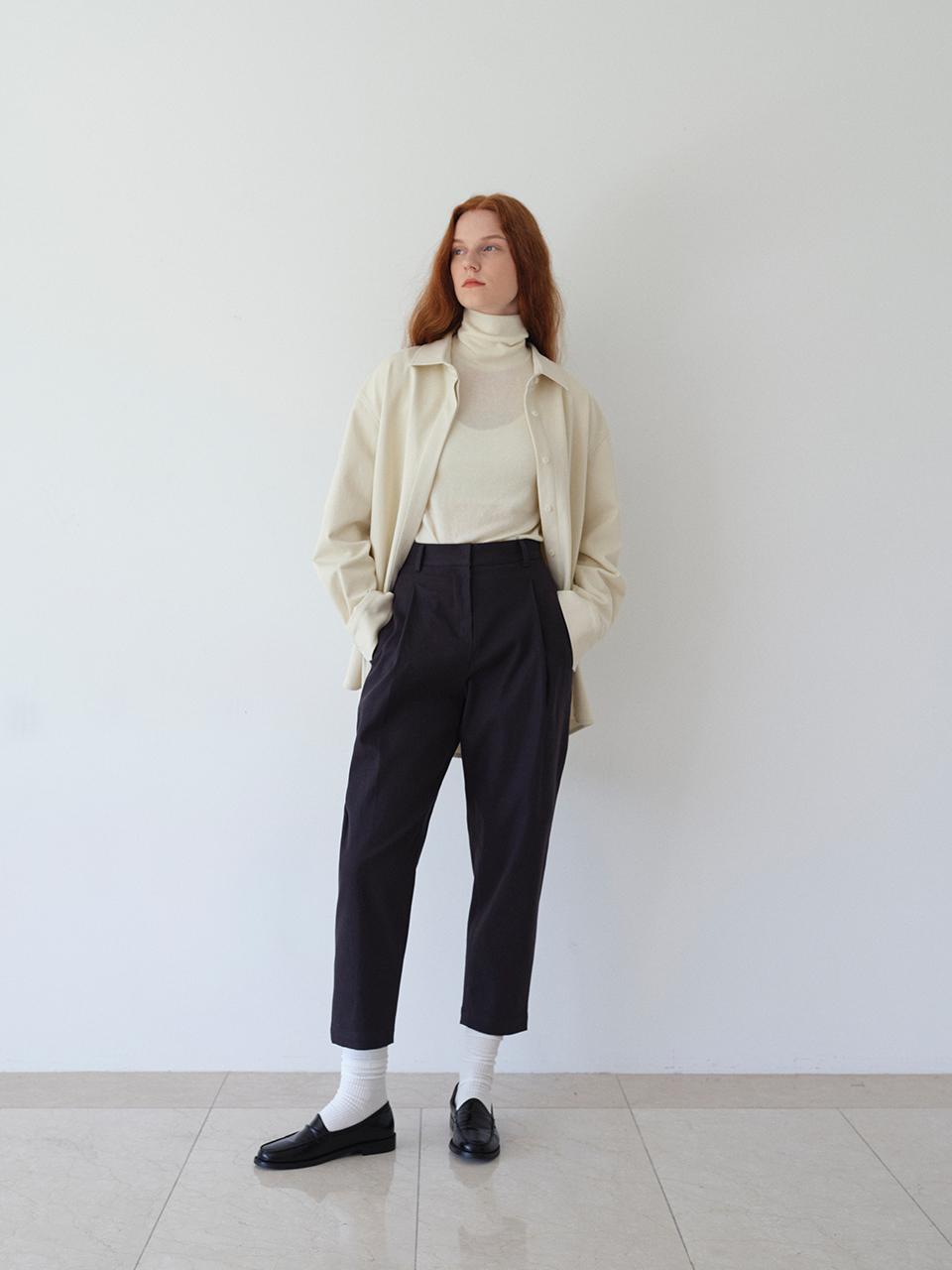 HAVEC Solid pintuck pants - Charcoal