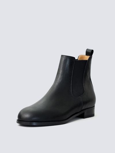 heenn Chelsea Ankle Boots . Black (W/ Vibram)