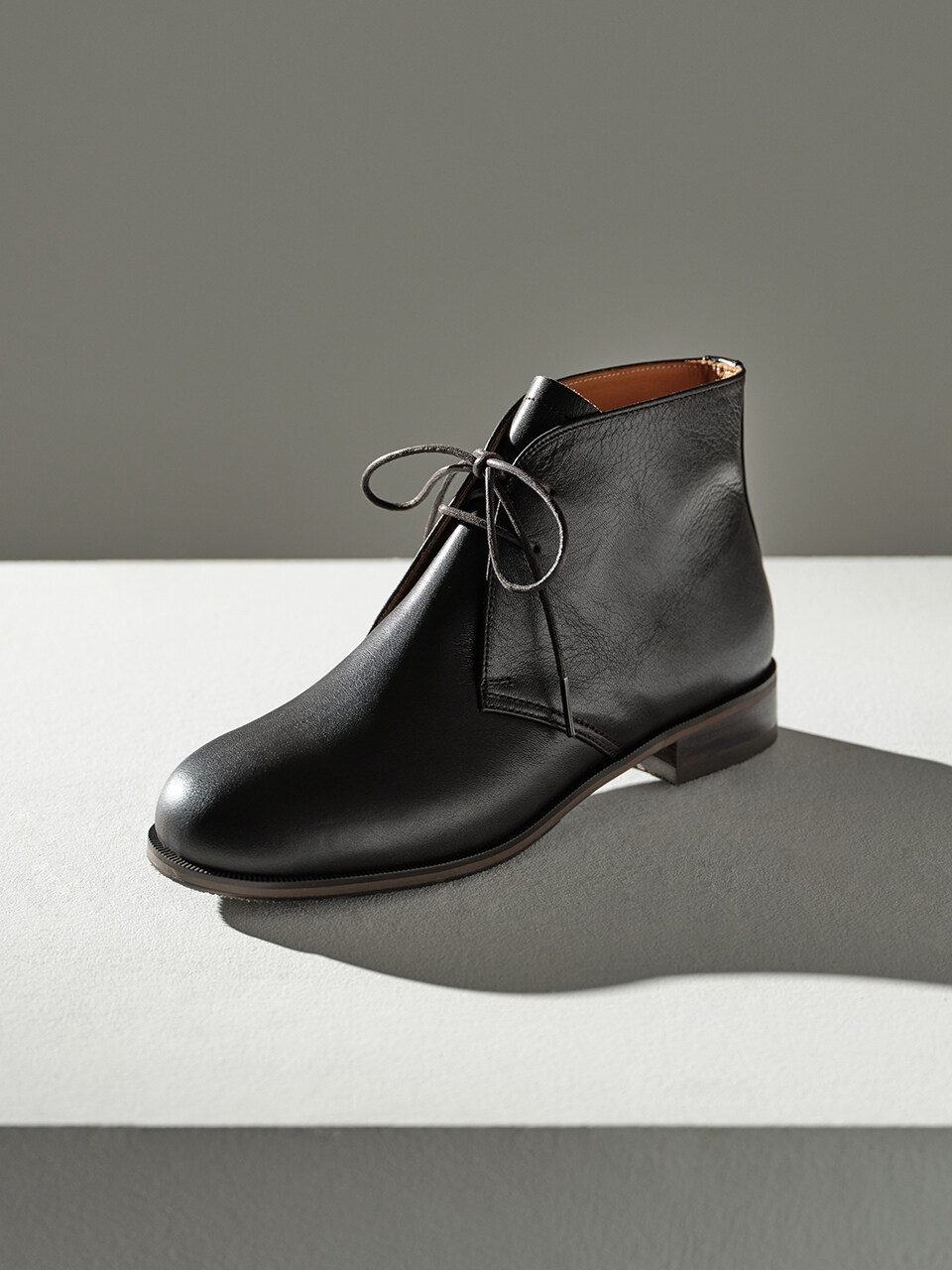 heenn CHUKKA BOOTS _ DARK BROWN
