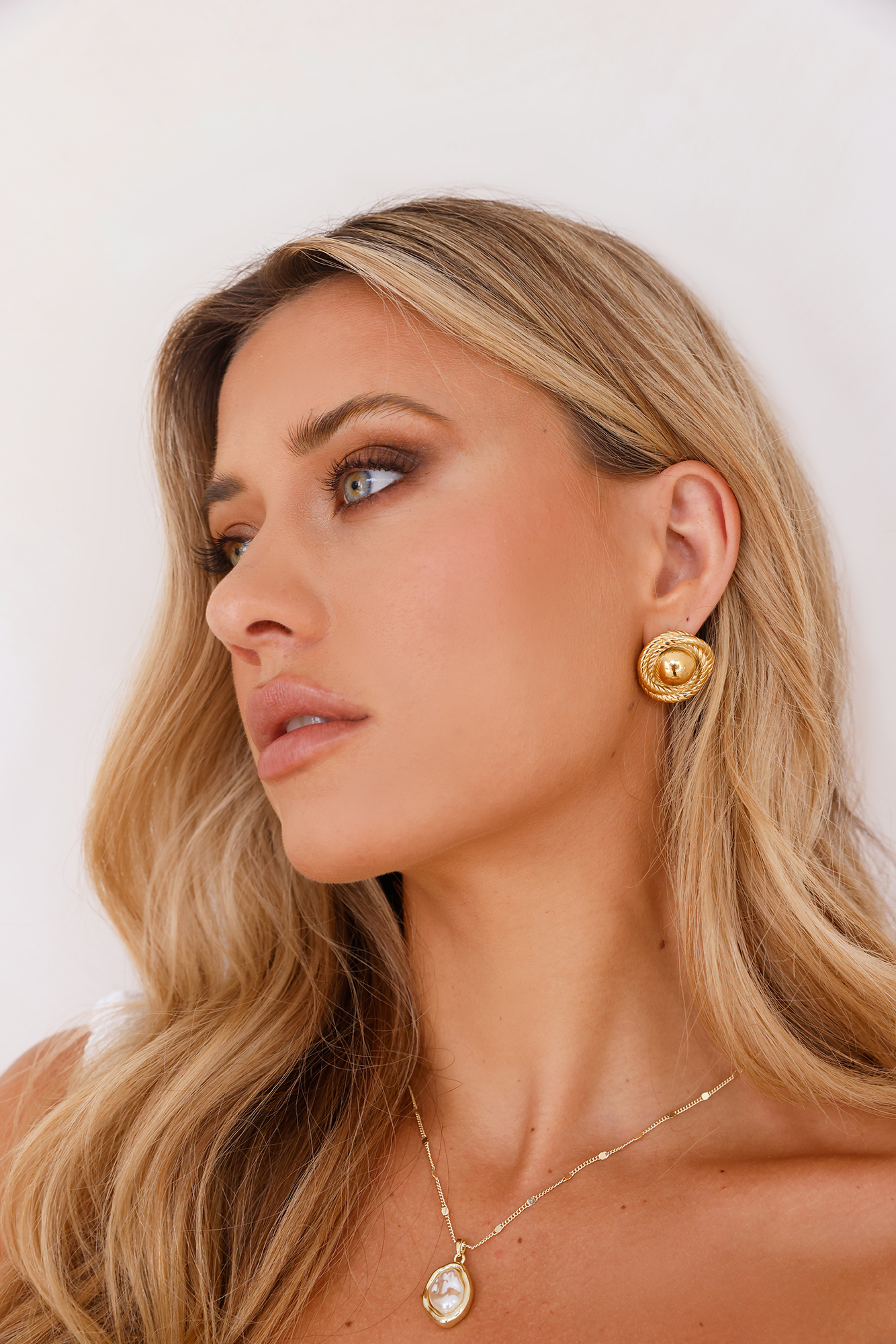 Hello Molly 18k Gold Plated Classy Couture Earrings Gold