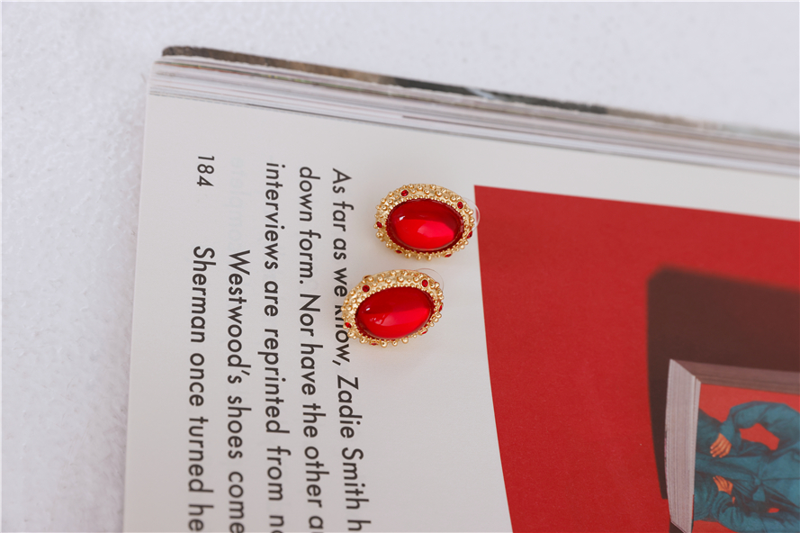 Hello Molly 18k Gold Plated Velvet Ruby Gems Earrings Gold