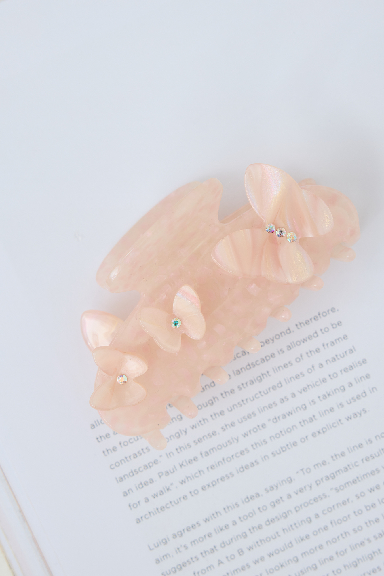 Hello Molly Dainty Love Claw Clip Pink