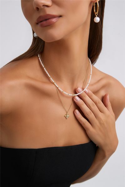 Hello Molly Glow Girl Necklace Gold Pearl