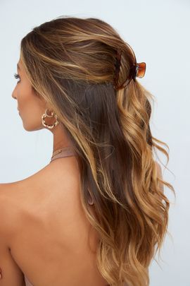 Hello Molly Number One Essential Hair Claw Brown
