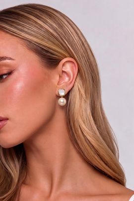 Hello Molly Soft Power Earrings Gold