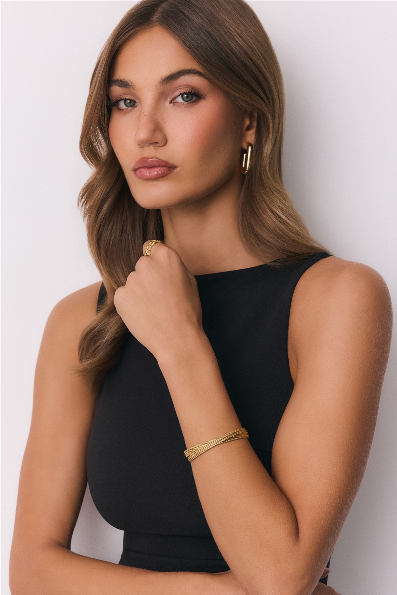 Hello Molly Vibe On Point Bangle Gold