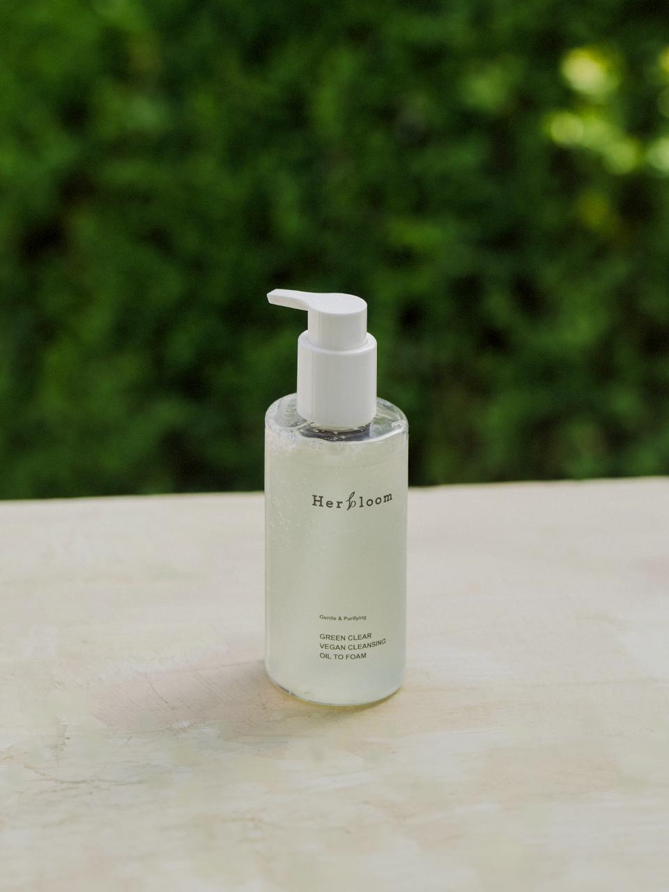 Herbloom Green Clear Vegan Cleansing Oil To Foam