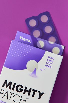 Hero Cosmetics Hero Cosmetics Mighty Patch Micropoint For Dark Spots Post-Blemish Patch Set in Lavender at Urban Outfitters
