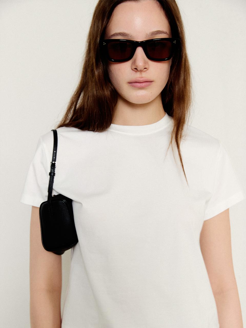 HESS Silky Back Logo Tee [WHITE]