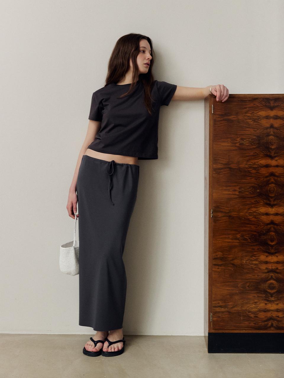 HESS Strap Long Skirt [Charcoal]