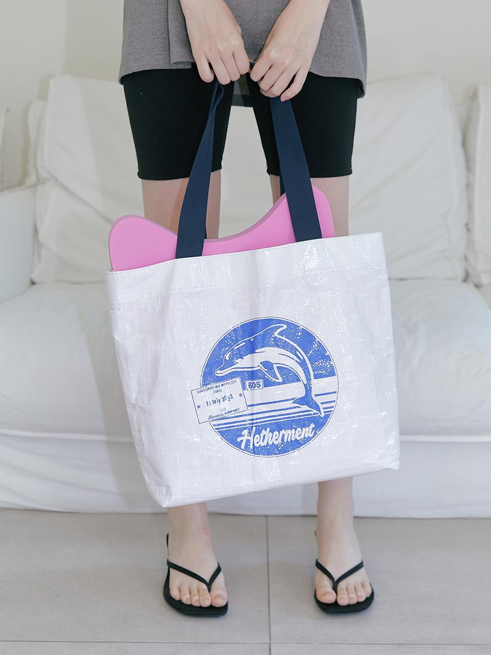 hetherment dolphin utility bag (white)