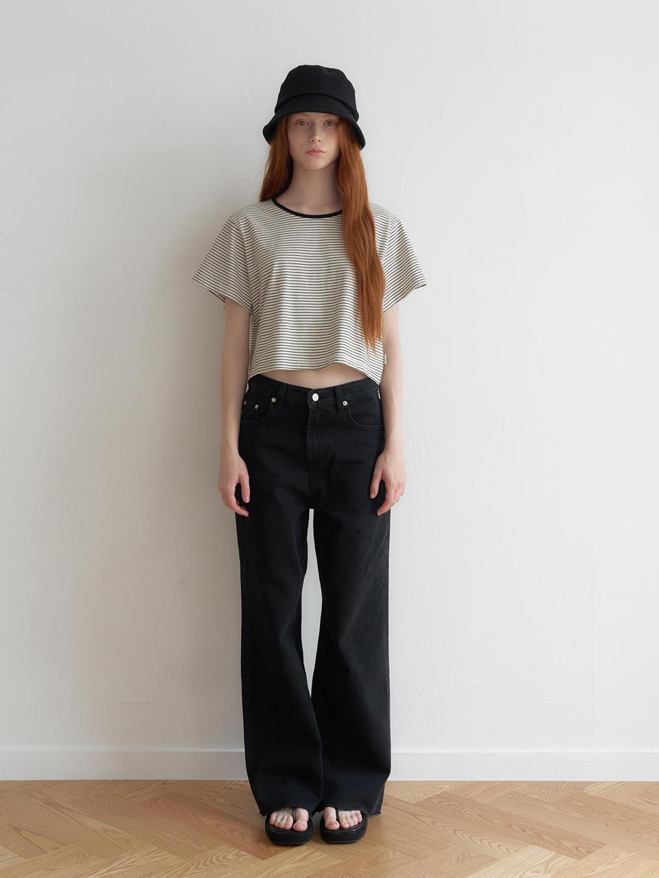 hetherment routine stripe crop t-shirts (cream)