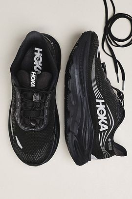 HOKA® Clifton 11 GTX Sneakers