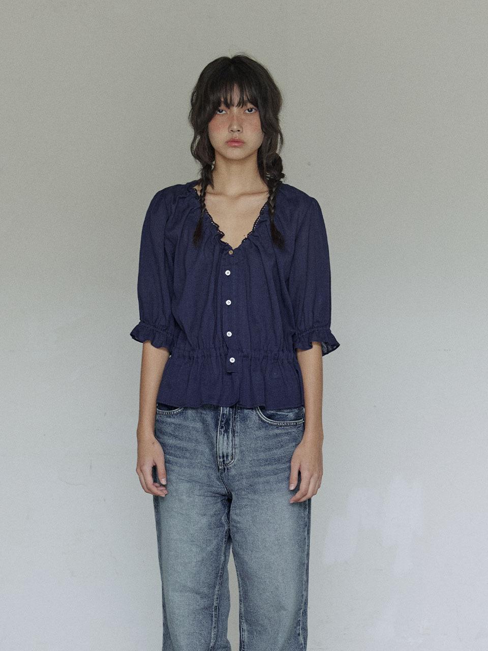 HOKUSPOKUS Breeze Lace Blouse_Deep Blue