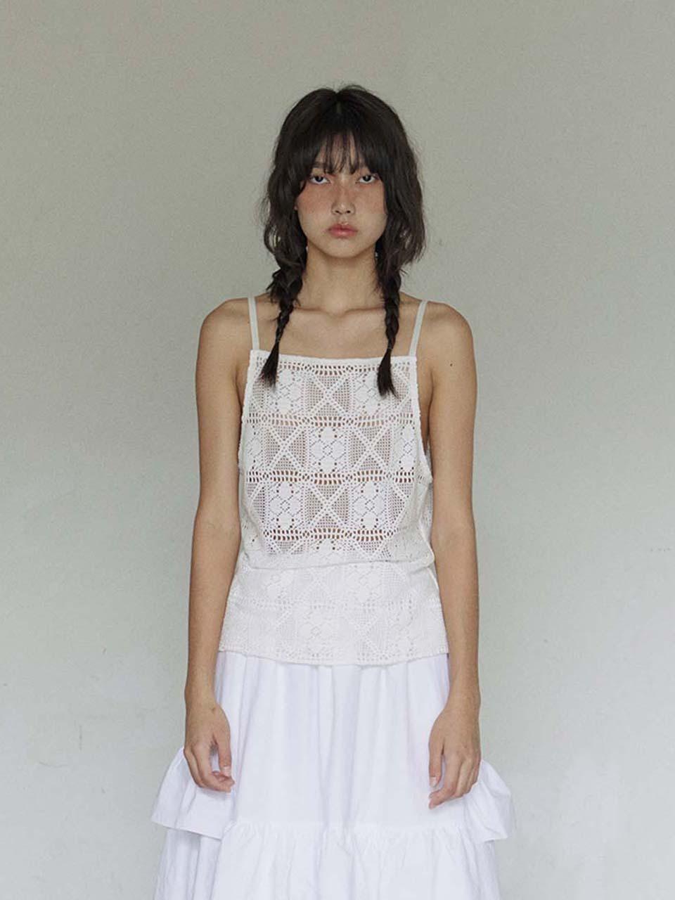 HOKUSPOKUS Crochet Trapeze Top_White