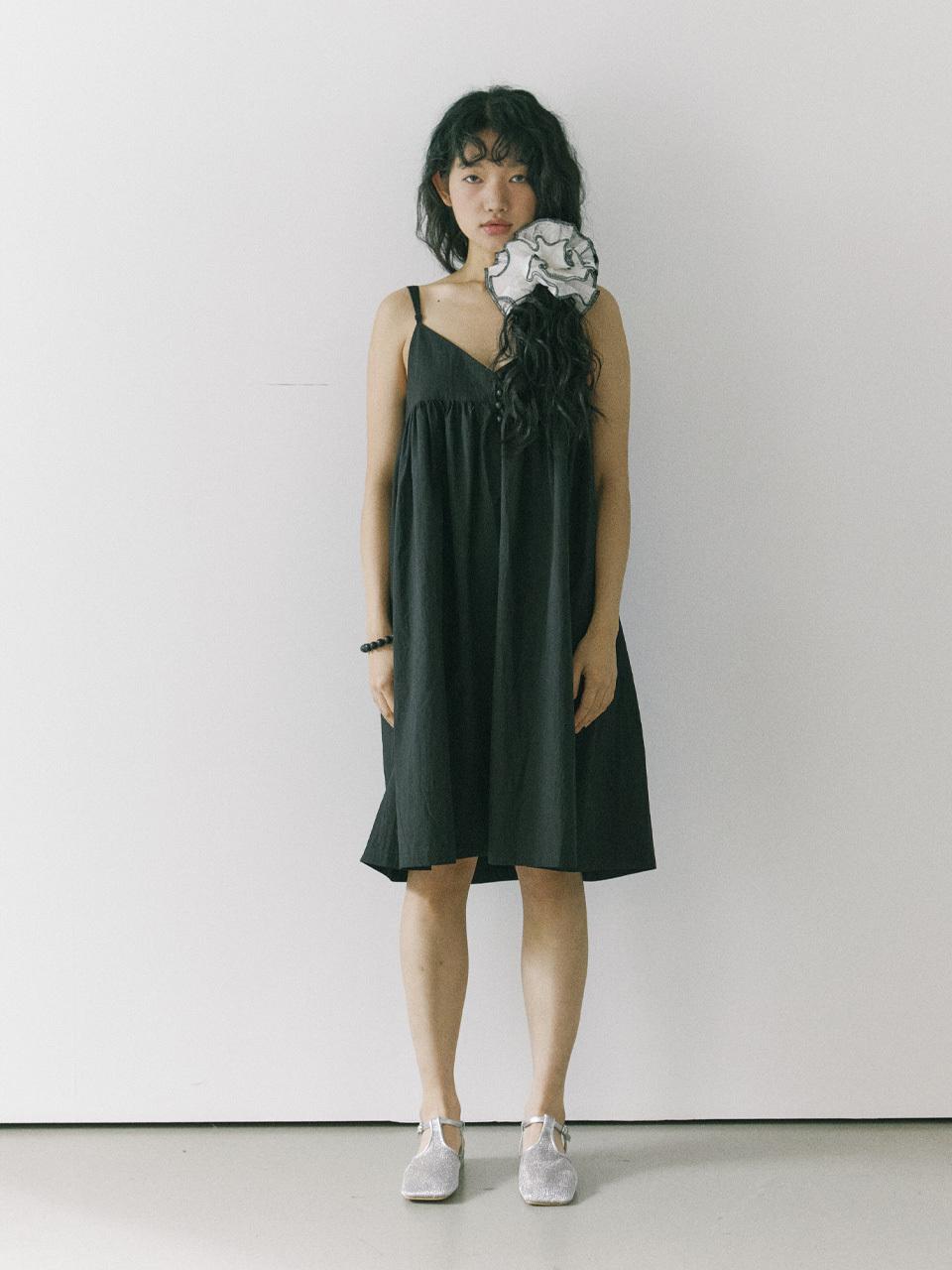 HOKUSPOKUS Volume slip dress / Black