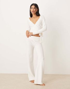 Hollister Gilly Hicks low rise straight leg cozy pants in white - part of a set