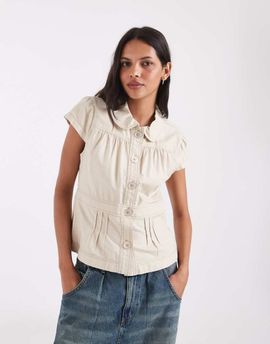 Hollister Hollister cinched button through twill shirt with collar detail in sand-MULTI