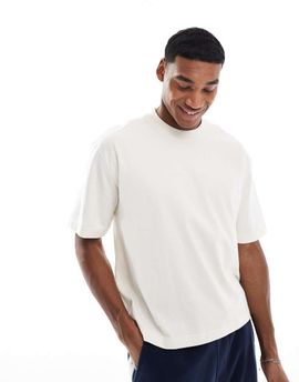 Hollister Hollister cropped boxy t-shirt with seam detail in beige-Neutral