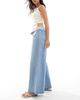 Hollister Hollister curvy low rise super baggy raw hem jeans in light wash-Blue - 2