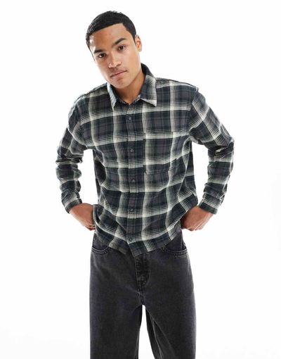 Hollister Hollister long sleeve plaid flannel shirt in black