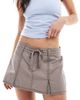 Hollister Hollister pleated mini skirt in brown - 3