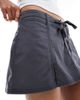 Hollister Hollister pleated mini skirt in gray - 3