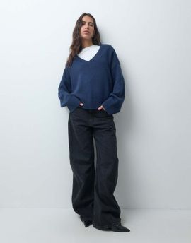 Hollister Hollister v-neck knit sweater in navy