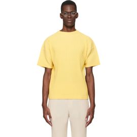 HOMME PLISSÉ ISSEY MIYAKE HOMME PLISSÉ ISSEY MIYAKE Yellow Monthly Colors March T-shirt