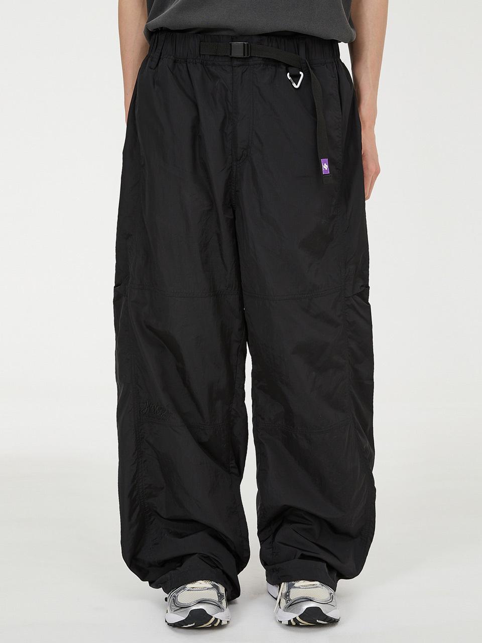 HOODHOOD Cut-out Cargo Elastic Waist Nylon Wide Pants [Black]