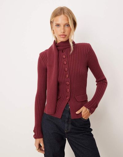 House of Sunny House of Sunny power peggy classic ribbed knit button up cardigan with scarf in burgundy-Brown