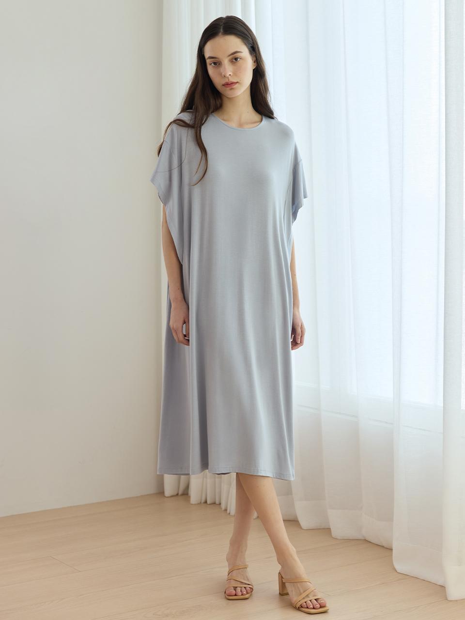 HUBBISH Fluid Dress [Powder Blue]