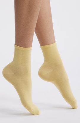 Hue Hue Sleek Crew Socks