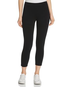 Hue Hue Wide Waistband Blackout Capri Leggings