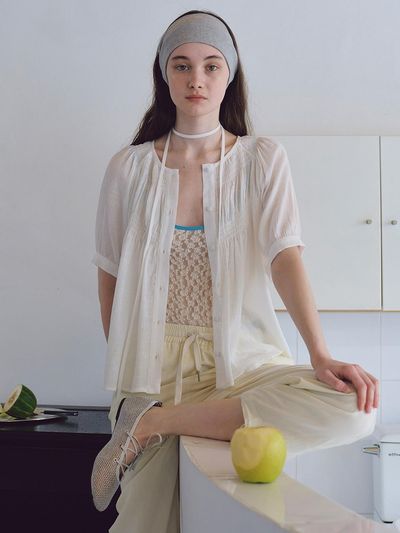 HUNCH Bohemian Smocking Blouse [2color]