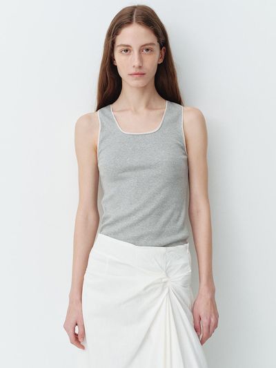 HUNCH Lace Point Sleeveless T-Shirt