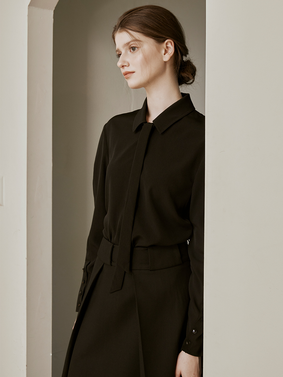 HUNCH Shirring Waist Collar Blouse