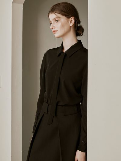 HUNCH Shirring Waist Collar Blouse
