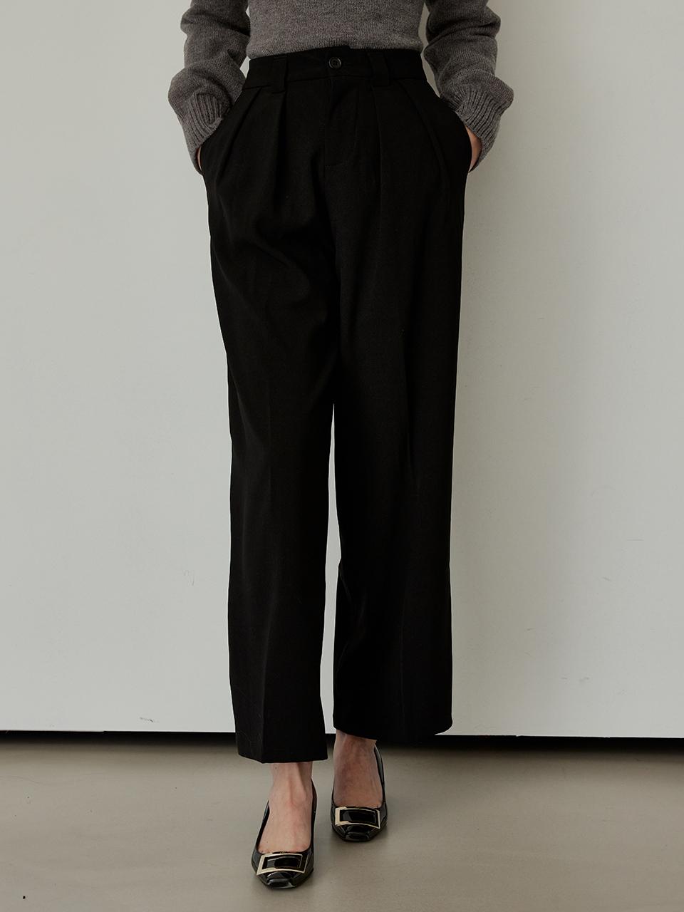 HYBERNAT Wide Slacks - BLACK