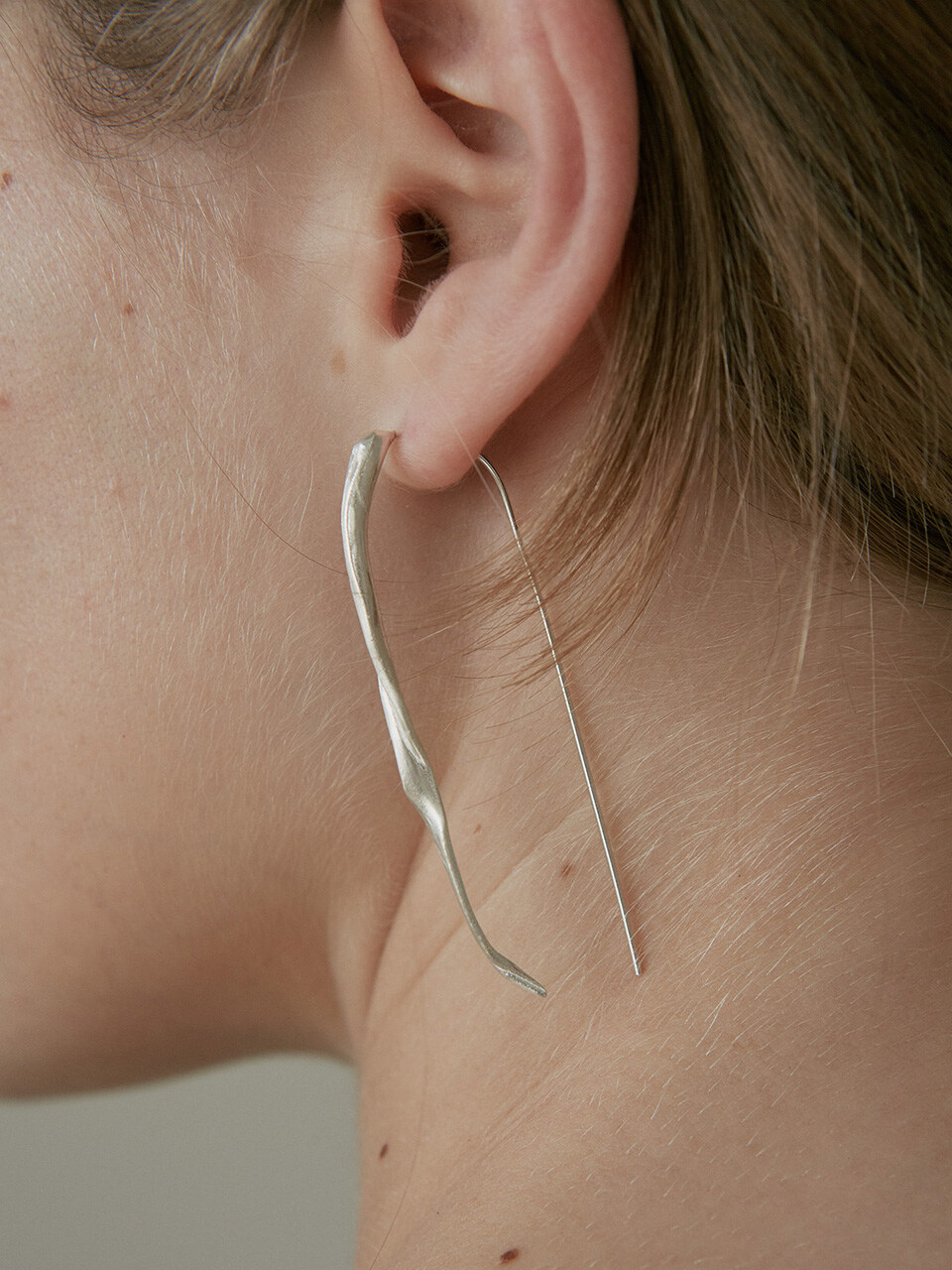 HYEON.K Leaf Ring Earring