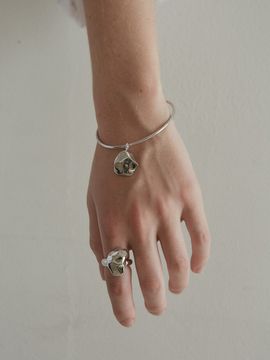 HYEON.K Stone Bracelet