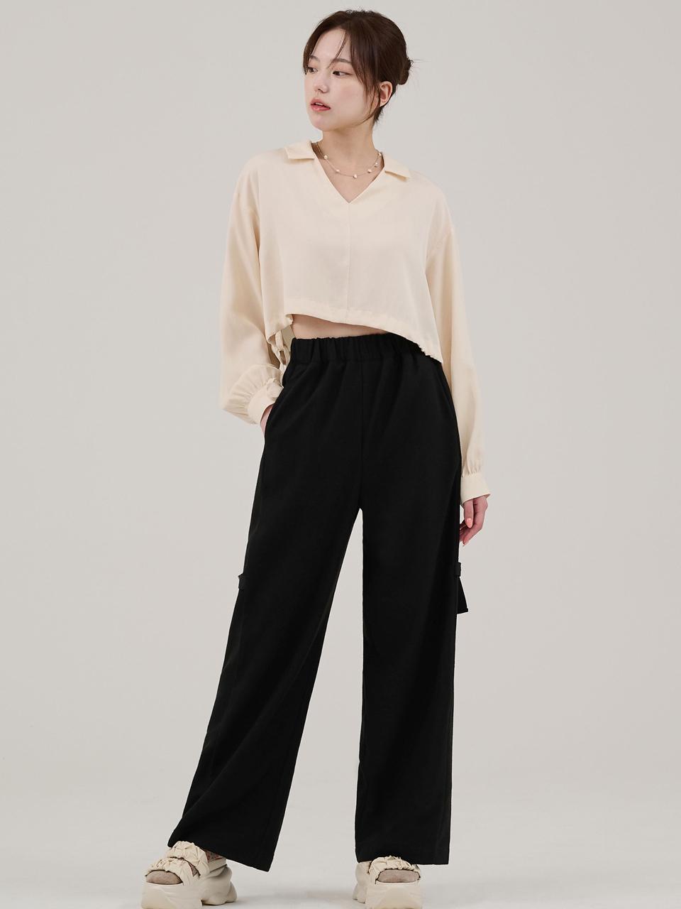 HYEYEONG KIM Fleece Straight-fit Side Belt Trousers [Black]