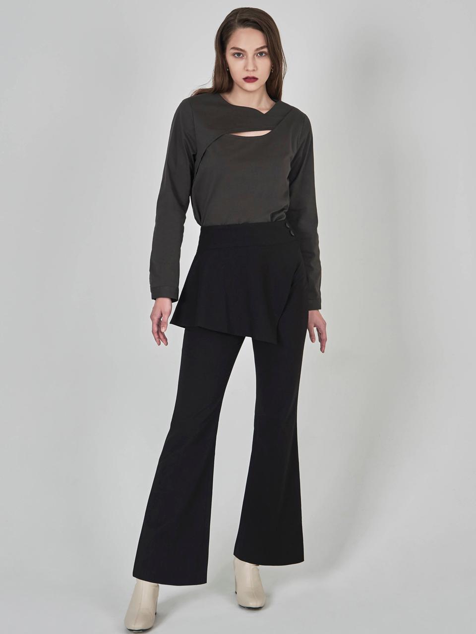 HYEYEONG KIM Peplum Bootcut Cotton-Rayon Trousers [Black]